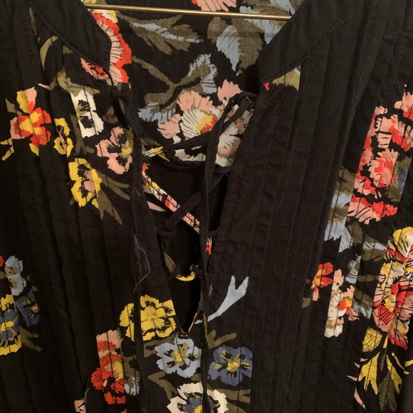 Old navy dress - Picture 4 of 4